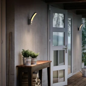Philips SPLAY UltraEfficient vonkajšie nástenné svietidlo so senzorom LED 3,8 W 2700K, antracit