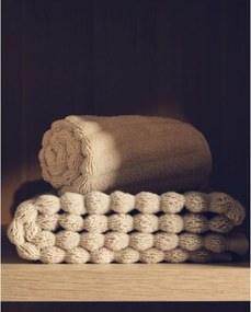 Béžový froté bavlnený uterák 50x90 cm Navira – Kave Home