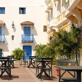 SKY 80 záhradný stôl black