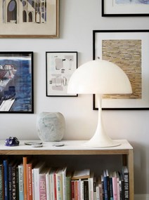 Louis Poulsen Prenosná lampa Panthella 250 Opal Pale Rose
