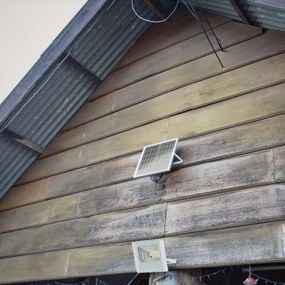 LED Vonkajší solárny reflektor LED/12W/3,2V IP65 4000K + DO