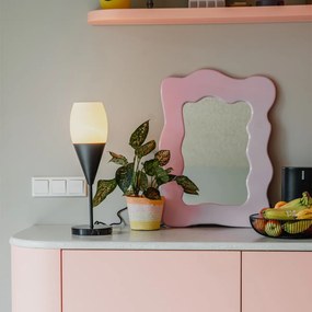 Moderná stolná lampa čierna s opálovým sklom - Drop