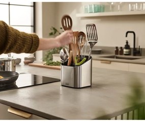 Kovový stojan na kuchynské náčinie Surface – Joseph Joseph