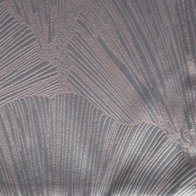Elegantný zamatový stredový obrus v striebornej farbe s krásnym vzorom 40x140