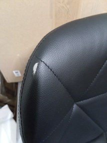 AKCIA Barová stolička z eko kože s čiernou nohou WEST, čierna II. akosť