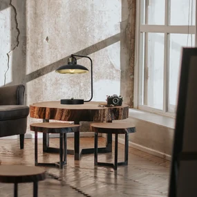 Stolná lampa Felix, 1x zlaté/čierne kovové tienidlo, b/g