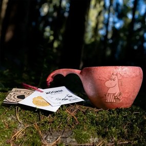 Hrnček kuksa Kupilka Moominmamma 0,37l, červený