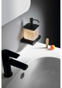 Matne čierny nástenný sklenený dávkovač mydla 300 ml Flori – Sapho