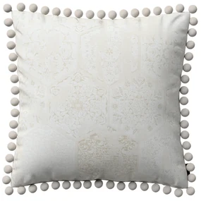 Viera s brmbolcami