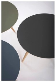 Odkladací stolík z dubového dreva s čiernou doskou Gazzda Arp, ⌀ 55 cm