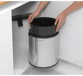 Vstavaný oceľový odpadkový kôš v lesklej striebornej farbe 15 l – Brabantia