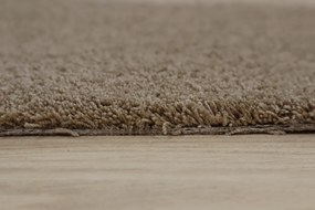 ITC, Metrážny koberec Sweet 72 tmavo béžový, na mieru, šíře 4m, béžová, filc, chodba / predsieň