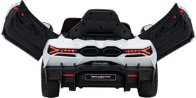 Ramiz Lamborghini Revuelto vozidlo Biela