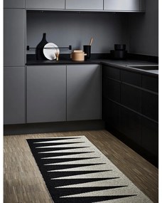 Čierno-biely vnútorný a vonkajší behúň 70x150 cm Vivi Black – Pappelina