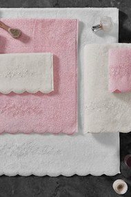Soft Cotton Darčekové balenie uterákov a osušiek SILVIA