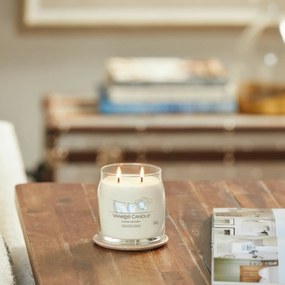 Yankee Candle vonná sviečka Signature v skle stredná Clean Cotton, 368 g, M
