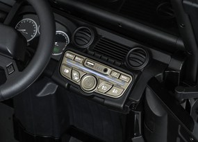 Ramiz Land Rover Defender 110 SVX Concept Čierna