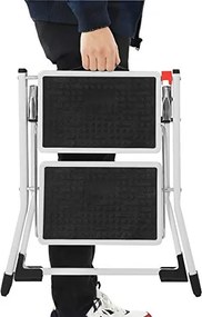 Rebrík s 2 schodíkmi, oceľový, skladací, nosnosť do 150 kg, biely