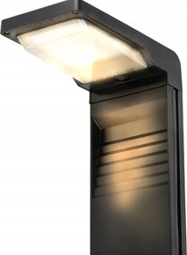 SADA 4 solárnych LED záhradných lámp na záhradné stĺpiky so senzorom súmraku