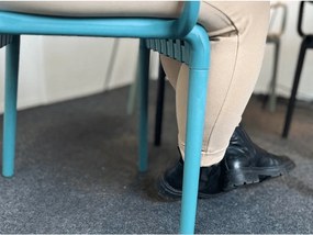 Plastová stolička TREGO s opierkami, antracitová