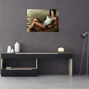 Sklenený obraz ženy na pláži (70x50 cm)