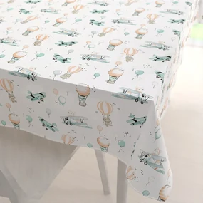 Biante Detský bavlnený obdĺžnikový obrus Sandra SA-457 Líšky v lietadielkach na bielom 60x100 cm
