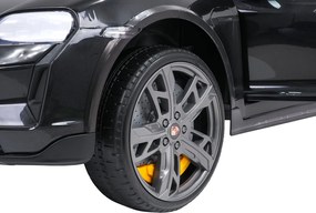 Ramiz Porsche Taycan Turbo S vozidlo Čierna