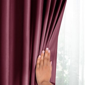 Záves AmeliaHome Velvet s priechodkami 140x270 cm burgundy