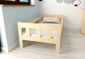 Detská posteľ z masívu borovice MÁJA - 200x90 cm - prírodná