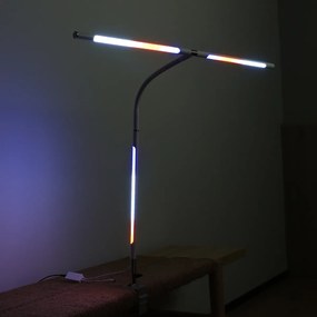 Stolná LED lampa NOX s RGBW efektmi, svorka, diaľkový ovládač