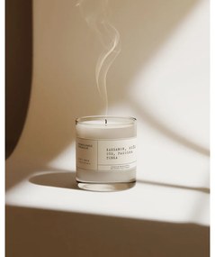 Vonná sójová sviečka doba horenia 40 h #83 Cardamom, Rose, Oud, Tonka – Perfumed Prague