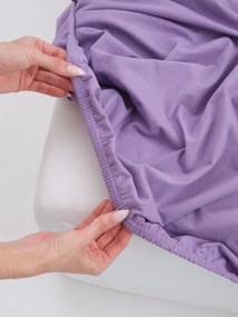 Jersey prostěradlo s elastanem 90 × 200 cm – levandulové