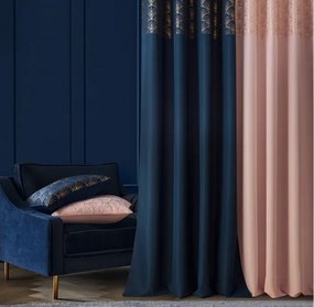 Elegantný biely vzorovaný záves 140x250 cm