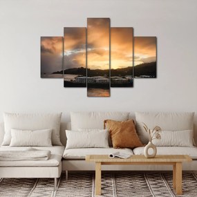 Obraz - pláž so zatiahnutou oblohou (150x105 cm)