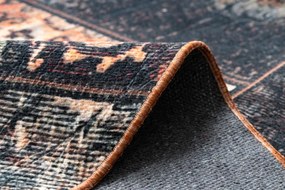 Koberec ANTIKA Ancient Chocolate patchwork čierny / terakota