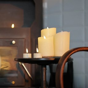 DECOLED Sada 3 LED sviečok, mandľová, 8 cm, s diaľkovým ovládaním