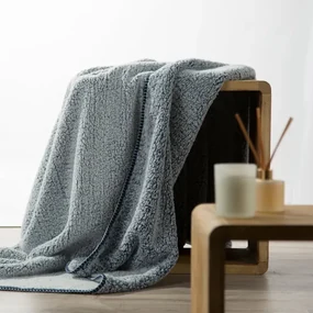 Kvalitná deka so štruktúrou barančeka - modrá Šírka: 70 cm | Dĺžka: 160 cm