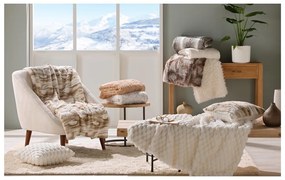 Béžová deka z umelej kožušiny 180x220 cm Cheyenne – douceur d'intérieur