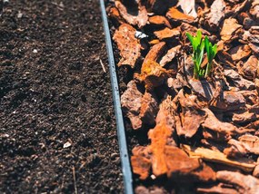 Plastový neviditeľný obrubník LEGI 60 mm