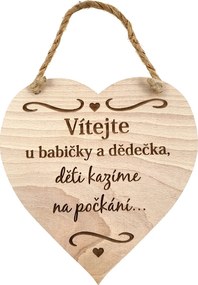 AMADEA Drevené srdce s textom Vitajte u babičky a deduška, deti.., masívne drevo, 16 x 15 cm