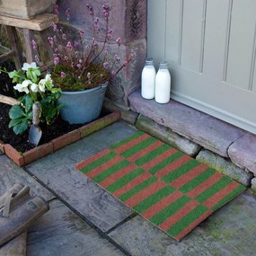 Rohožka z kokosového vlákna 40x60 cm Pink &amp; Green Half Stripes – Artsy Doormats