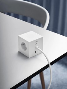 AVOLT Magnetická dobíjacia kocka Square 1 / USB-C Opal White