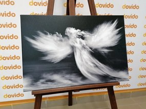 Obraz podoba anjela v oblakoch v čiernobielom prevedení - 90x60