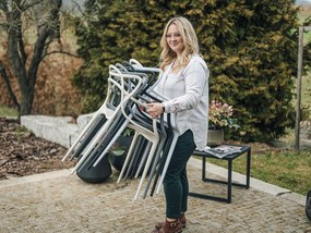 Sada 4 ks plastových stoličiek KATO čiernych