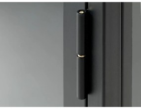 Čierny kovový TV stolík 132x52 cm Carmel - Unique Furniture