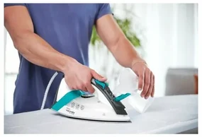 Polti Naparovacia žehlička VAPORELLA QUICK & COMFORT QC110