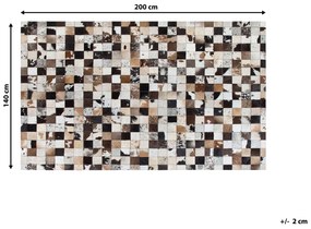 Kožený koberec 140 x 200 cm viacfarebný CERLI Beliani