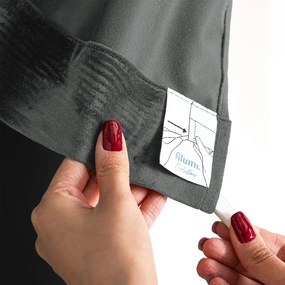 Tmavosivý zamatový dimout záves 265x225 cm Velto – Filumi