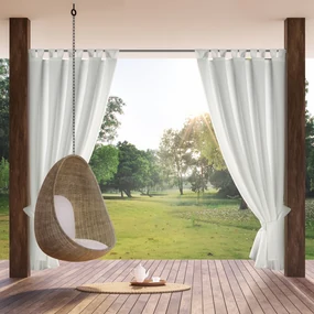 ZÁHRADNÝ VODEODOLNÝ ZÁVES NA PÚTKACH GARDEN 155X220 CM BIELA