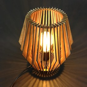 AMADEA Drevená stolná lampička, masívne drevo, výška 25 cm, český výrobok